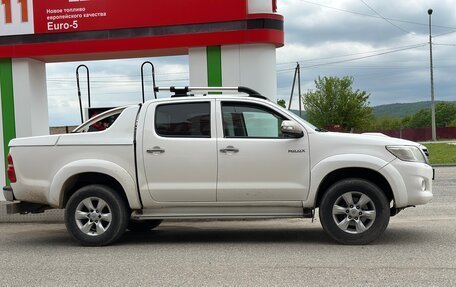 Toyota Hilux VII, 2013 год, 2 250 000 рублей, 3 фотография