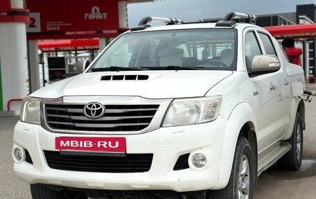 Toyota Hilux VII, 2013 год, 2 250 000 рублей, 7 фотография