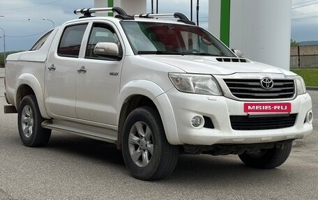 Toyota Hilux VII, 2013 год, 2 250 000 рублей, 2 фотография