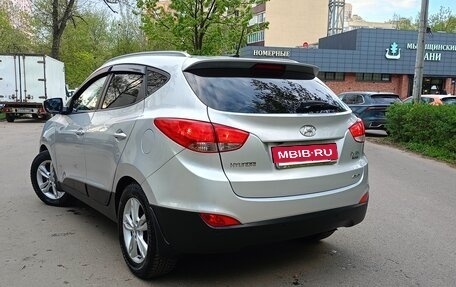Hyundai ix35 I рестайлинг, 2013 год, 1 170 000 рублей, 4 фотография