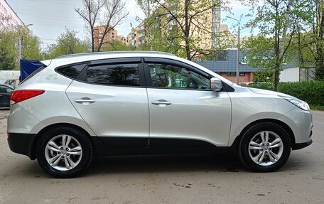 Hyundai ix35 I рестайлинг, 2013 год, 1 170 000 рублей, 12 фотография