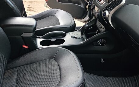 Hyundai ix35 I рестайлинг, 2013 год, 1 170 000 рублей, 20 фотография