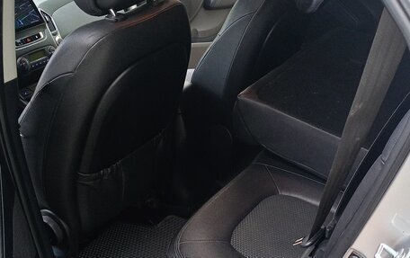 Hyundai ix35 I рестайлинг, 2013 год, 1 170 000 рублей, 17 фотография