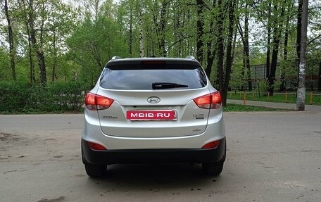 Hyundai ix35 I рестайлинг, 2013 год, 1 170 000 рублей, 10 фотография