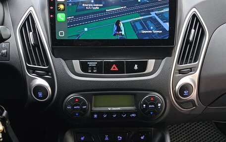 Hyundai ix35 I рестайлинг, 2013 год, 1 170 000 рублей, 25 фотография