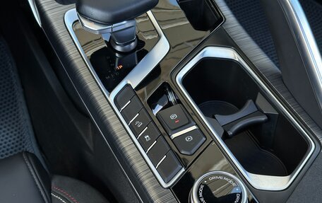 Geely Tugella FY11, 2023 год, 3 100 000 рублей, 28 фотография