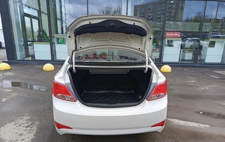 Hyundai Solaris II рестайлинг, 2015 год, 850 000 рублей, 12 фотография