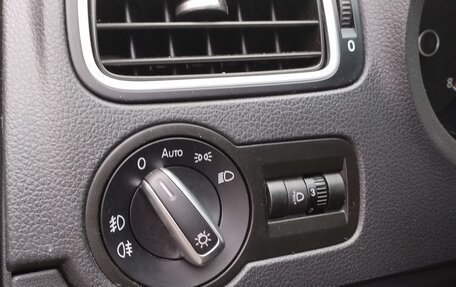 Volkswagen Polo VI (EU Market), 2018 год, 900 000 рублей, 14 фотография