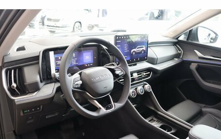 Skoda Kodiaq, 2025 год, 5 670 000 рублей, 9 фотография