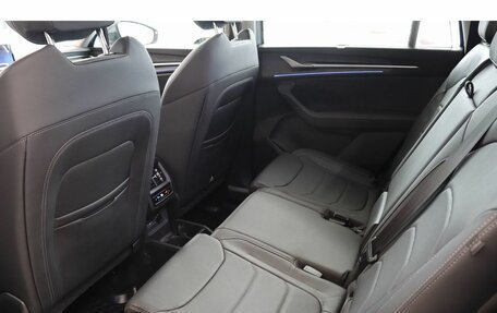 Skoda Kodiaq, 2025 год, 5 670 000 рублей, 12 фотография