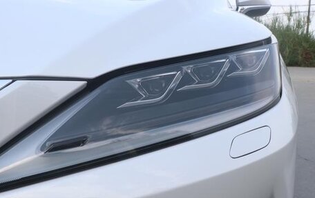 Lexus RX IV рестайлинг, 2021 год, 3 370 400 рублей, 8 фотография
