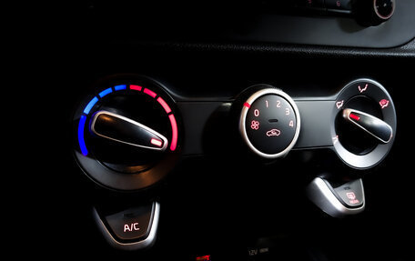 KIA Rio IV, 2021 год, 1 195 000 рублей, 25 фотография