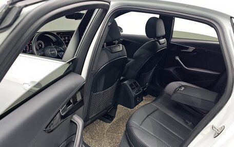 Audi A4, 2020 год, 2 390 000 рублей, 5 фотография
