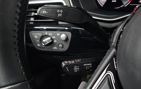 Audi A4, 2020 год, 2 390 000 рублей, 16 фотография