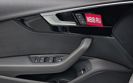 Audi A4, 2020 год, 2 390 000 рублей, 14 фотография