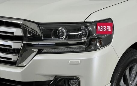 Toyota Land Cruiser 200, 2016 год, 8 169 000 рублей, 9 фотография