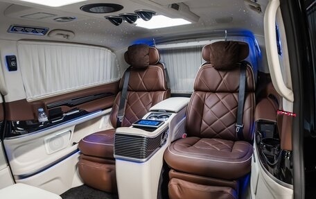 Mercedes-Benz V-Класс, 2024 год, 31 490 000 рублей, 7 фотография