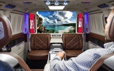Mercedes-Benz V-Класс, 2024 год, 31 490 000 рублей, 3 фотография
