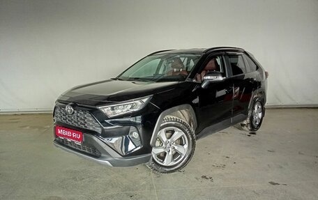 Toyota RAV4, 2021 год, 4 150 000 рублей, 1 фотография