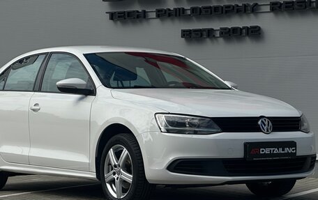 Volkswagen Jetta VI, 2012 год, 1 180 000 рублей, 2 фотография