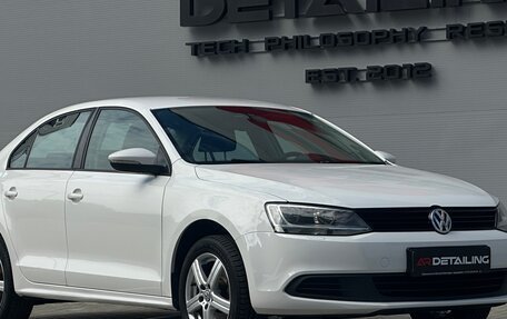 Volkswagen Jetta VI, 2012 год, 1 180 000 рублей, 3 фотография