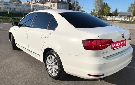 Volkswagen Jetta VI, 2017 год, 1 450 000 рублей, 4 фотография