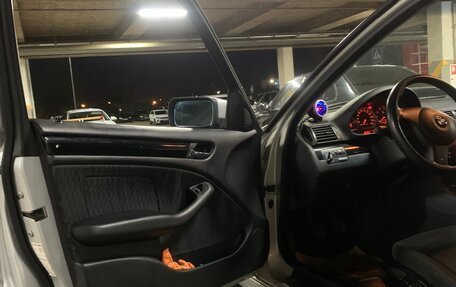 BMW 3 серия, 1999 год, 760 000 рублей, 15 фотография