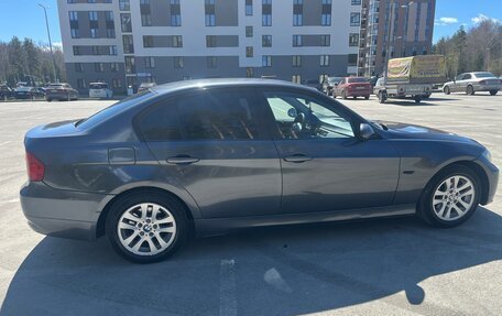 BMW 3 серия, 2006 год, 900 000 рублей, 9 фотография