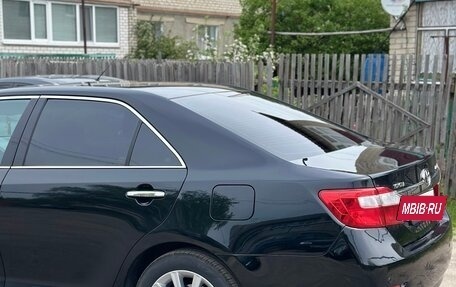 Toyota Camry, 2014 год, 1 710 000 рублей, 4 фотография