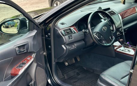 Toyota Camry, 2014 год, 1 710 000 рублей, 10 фотография