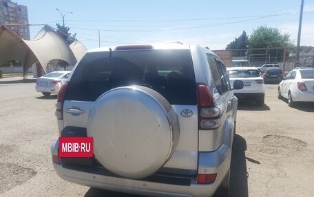 Toyota Land Cruiser Prado 120 рестайлинг, 2006 год, 1 700 000 рублей, 6 фотография