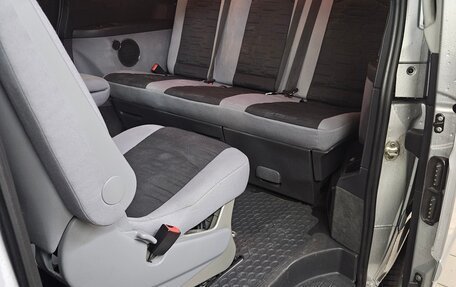 Mercedes-Benz Viano, 2011 год, 2 100 000 рублей, 20 фотография