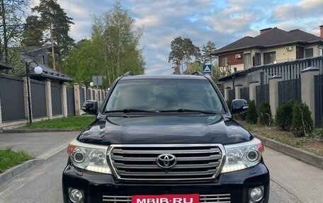 Toyota Land Cruiser 200, 2012 год, 4 700 000 рублей, 7 фотография