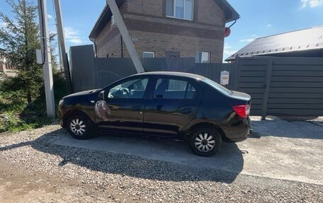 Renault Logan II, 2021 год, 550 000 рублей, 3 фотография