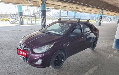 Hyundai Solaris II рестайлинг, 2012 год, 750 000 рублей, 9 фотография