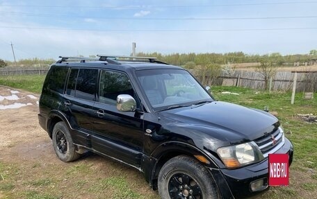 Mitsubishi Montero III, 2000 год, 820 000 рублей, 2 фотография