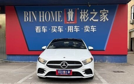 Mercedes-Benz A-Класс, 2021 год, 1 820 000 рублей, 2 фотография