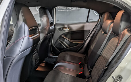 Mercedes-Benz GLA, 2016 год, 2 550 000 рублей, 10 фотография