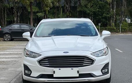Ford Mondeo V, 2020 год, 1 600 300 рублей, 3 фотография