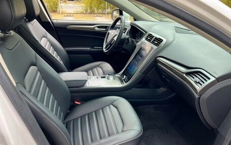 Ford Mondeo V, 2020 год, 1 600 300 рублей, 10 фотография