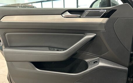 Volkswagen Passat B8 рестайлинг, 2018 год, 2 299 000 рублей, 16 фотография