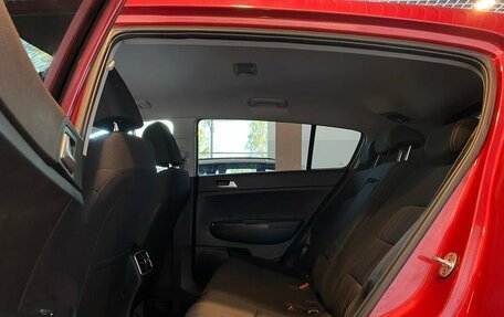 KIA Sportage IV рестайлинг, 2019 год, 2 285 000 рублей, 25 фотография