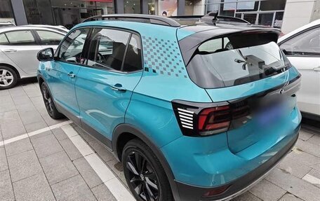 Volkswagen T-Cross I, 2023 год, 2 090 000 рублей, 4 фотография