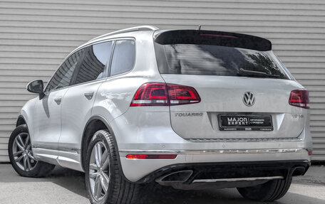 Volkswagen Touareg III, 2016 год, 3 600 000 рублей, 7 фотография