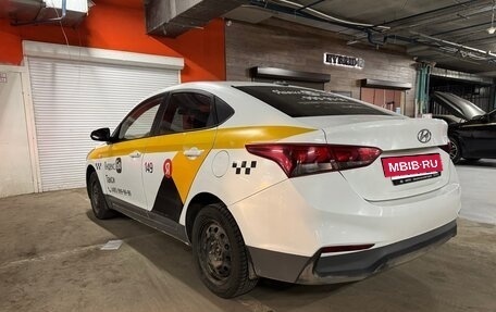 Hyundai Solaris II рестайлинг, 2018 год, 790 000 рублей, 4 фотография