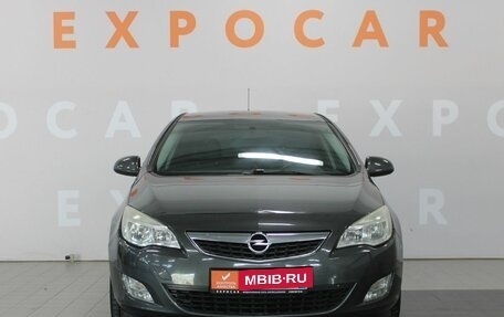 Opel Astra J, 2011 год, 750 000 рублей, 2 фотография