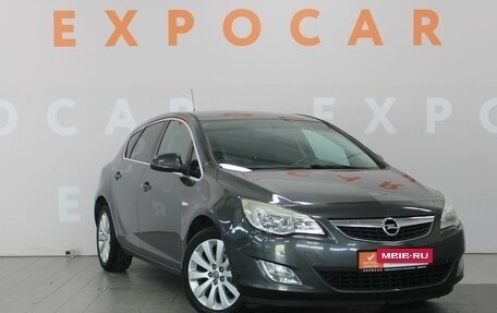 Opel Astra J, 2011 год, 750 000 рублей, 3 фотография