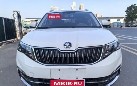 Skoda Kamiq I, 2022 год, 1 810 000 рублей, 2 фотография