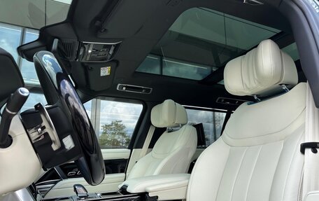 Land Rover Range Rover IV рестайлинг, 2024 год, 29 990 000 рублей, 10 фотография