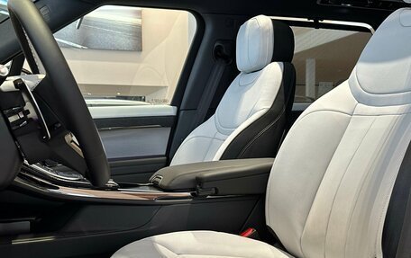 Land Rover Range Rover Sport, 2024 год, 23 300 000 рублей, 13 фотография